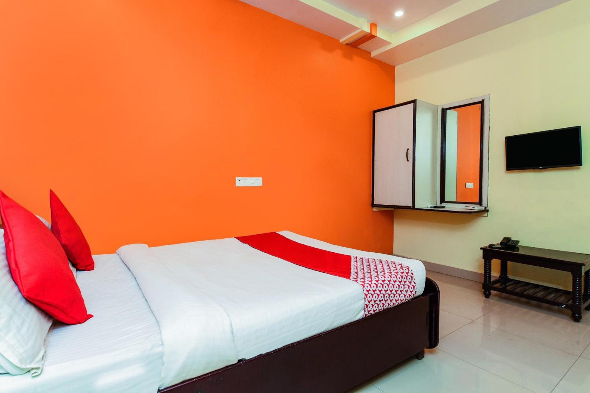 Hotel O Sindhura Guest House Raspari Palao Exterior foto